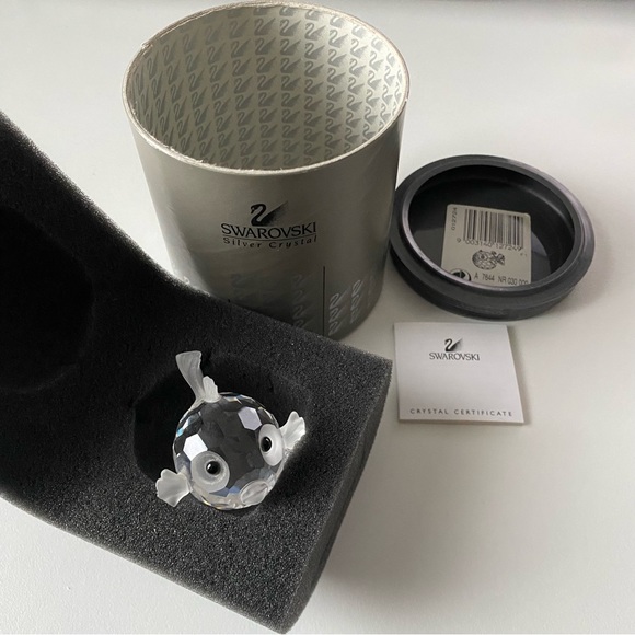 Swarovski Crystal Blowfish Figurine - Picture 3 of 8